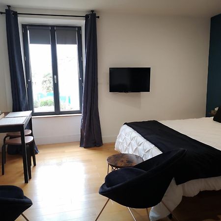 Au Gray Du Temps Suspendu Bed & Breakfast Pleslin-Trigavou Dış mekan fotoğraf