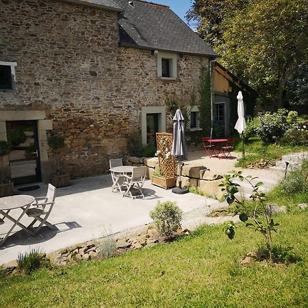 Au Gray Du Temps Suspendu Bed & Breakfast Pleslin-Trigavou Dış mekan fotoğraf