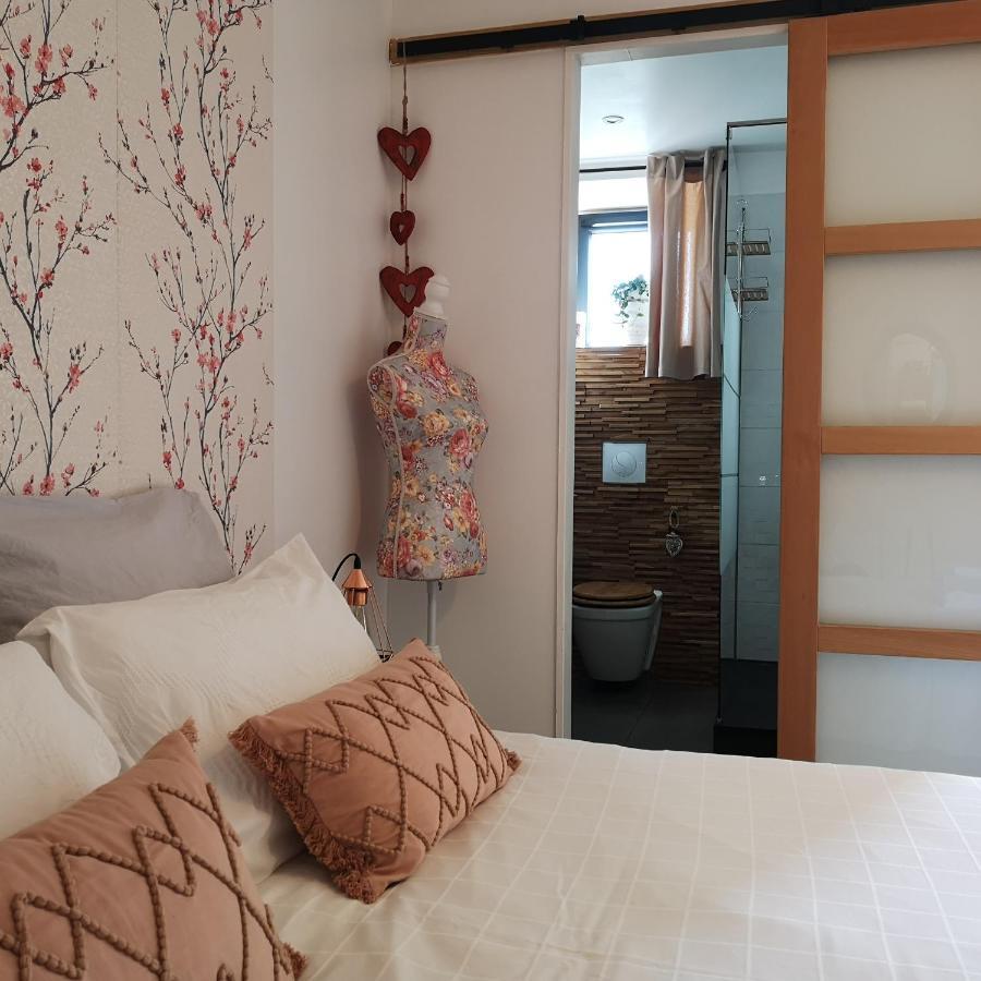 Au Gray Du Temps Suspendu Bed & Breakfast Pleslin-Trigavou Dış mekan fotoğraf