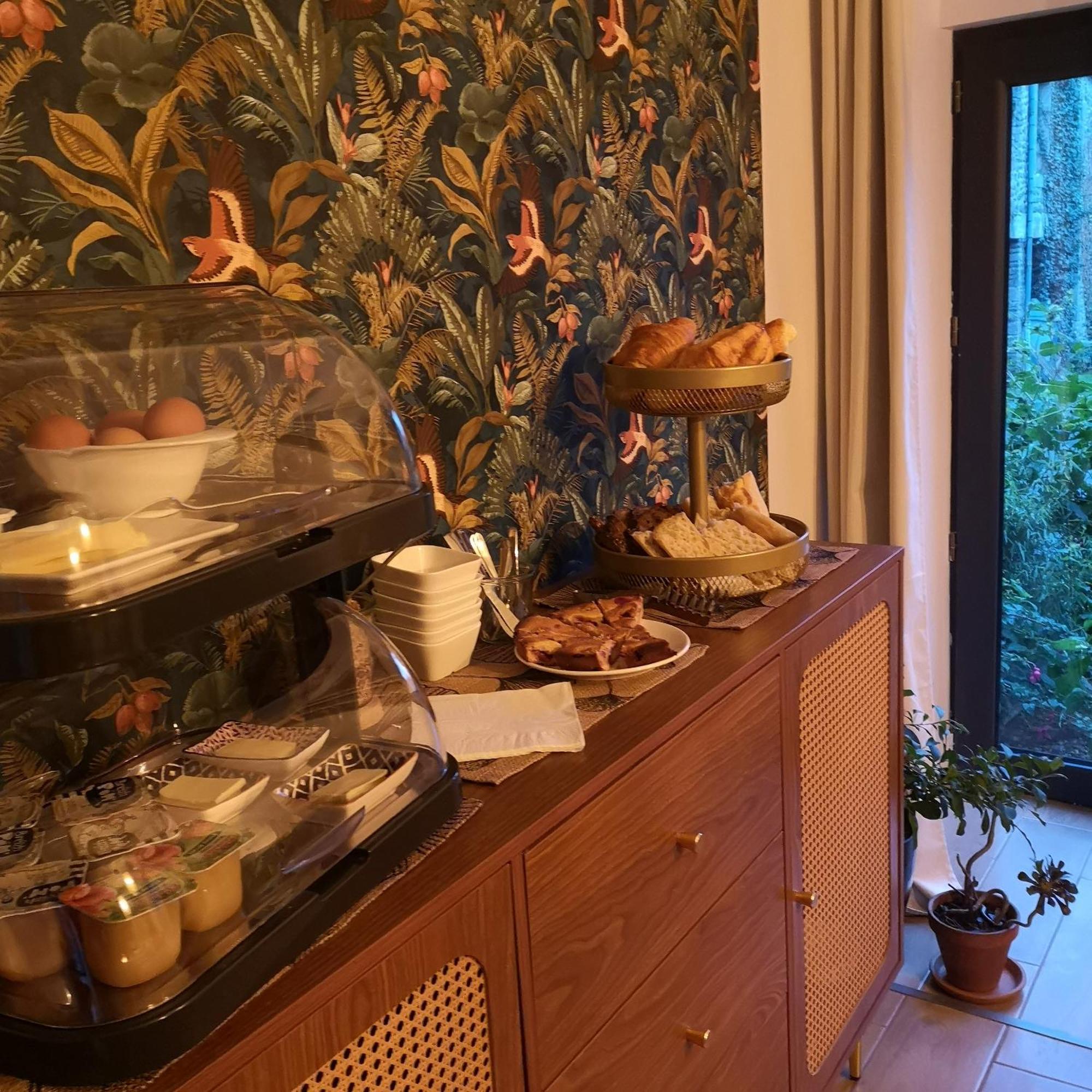 Au Gray Du Temps Suspendu Bed & Breakfast Pleslin-Trigavou Dış mekan fotoğraf